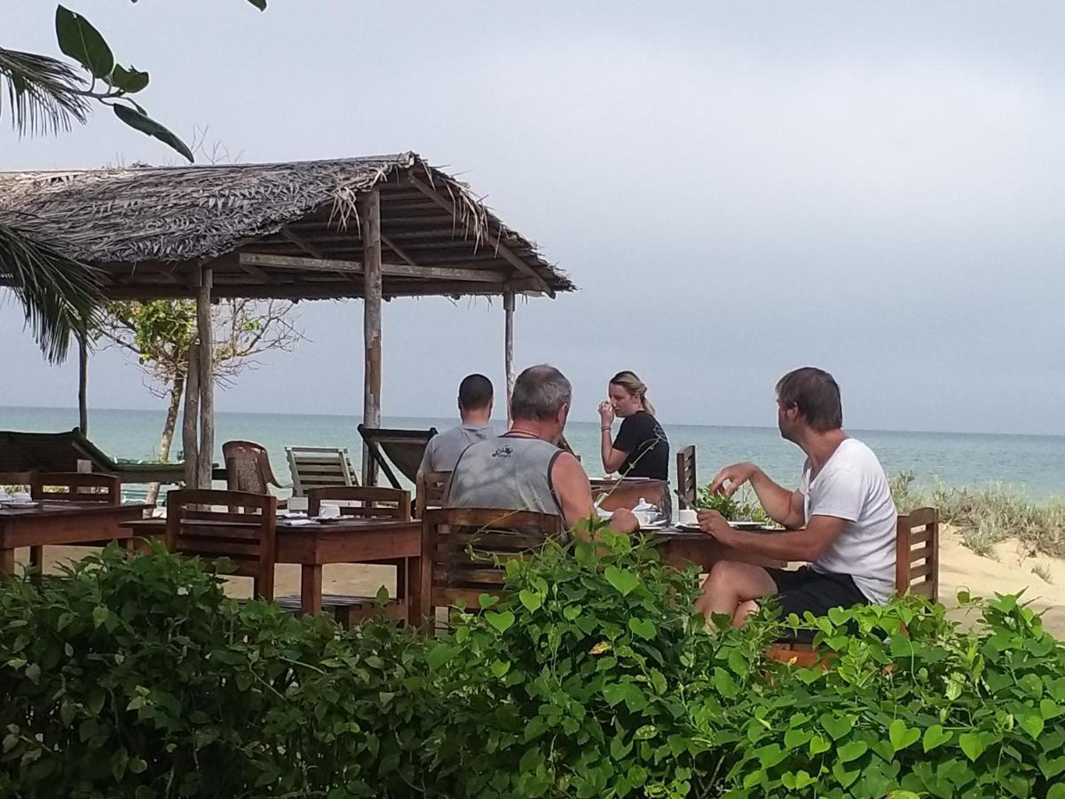 Ocean View Beach Resort - Kalpitiya Exterior foto